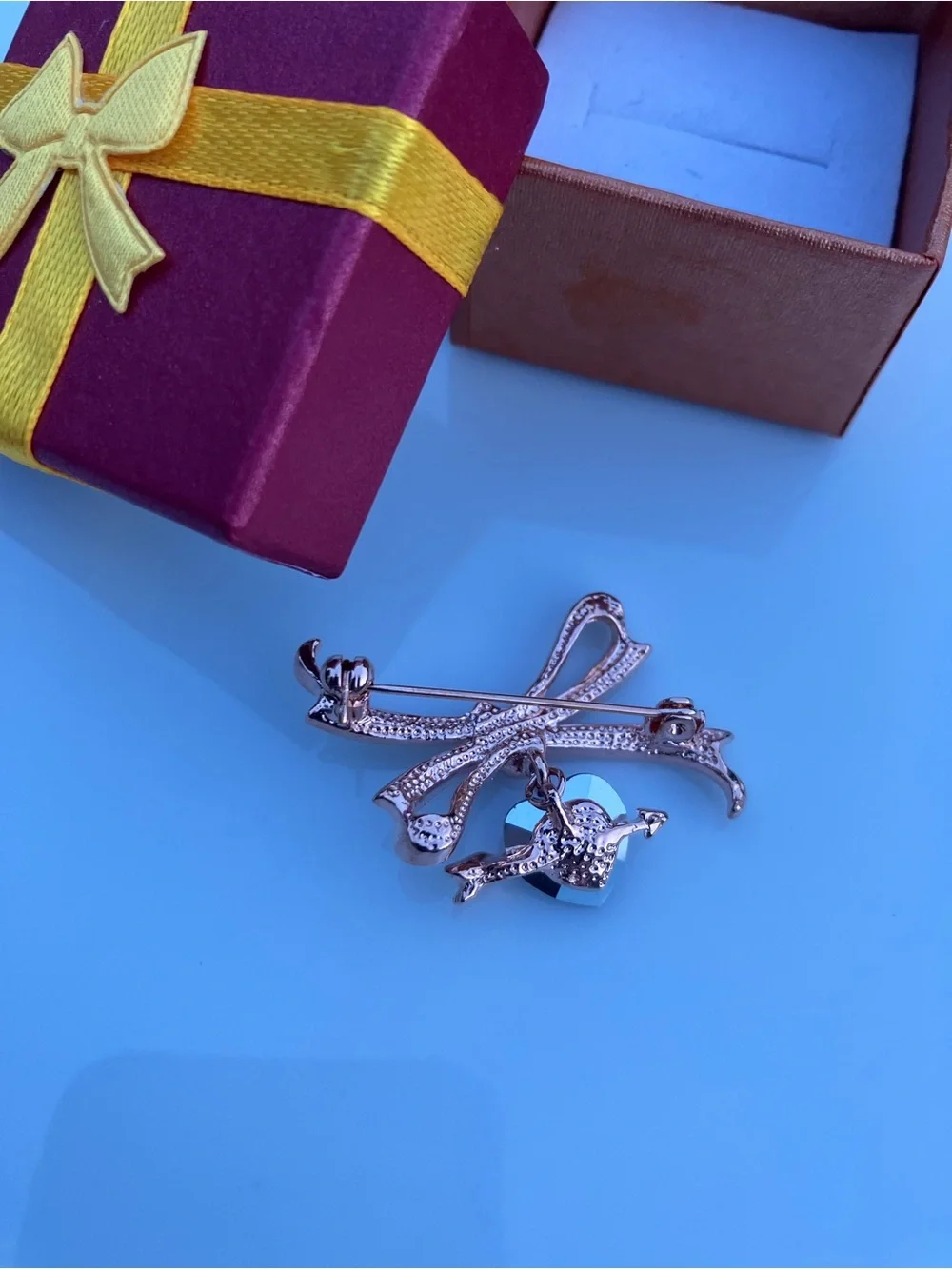 Rose Gold Bow with Hanging Purple & Blue Crystal Heart Brooch INCLUDES GIFT BOX